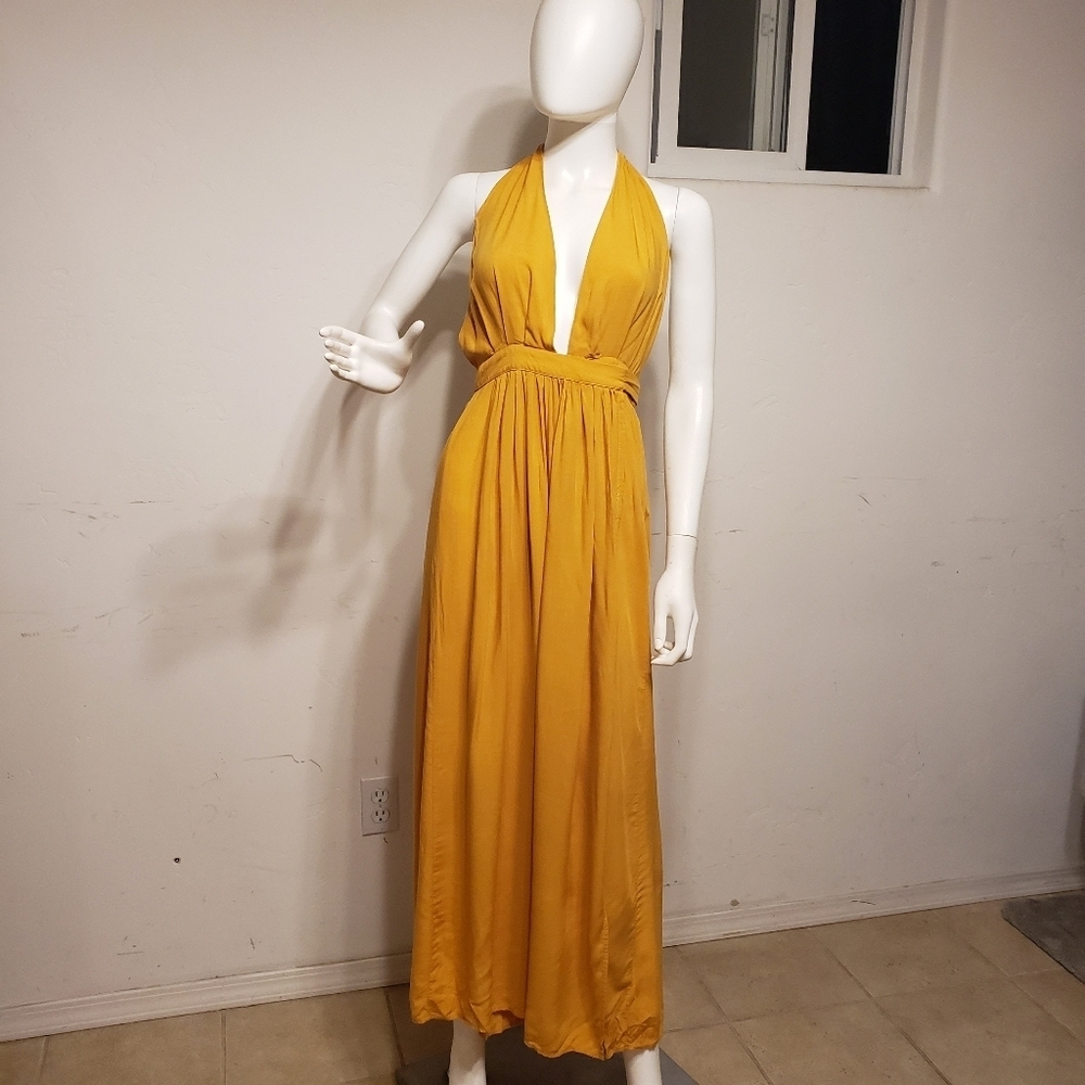 Lulus size Small